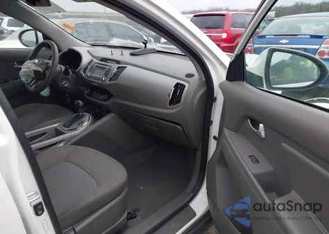 2015 Kia Sportage Lx z USA, uszkodzony, nr VIN KNDPBCAC1F7758755